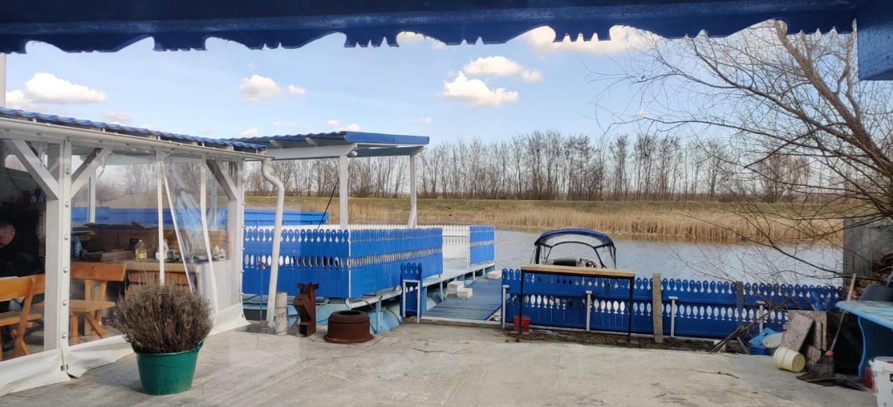 Wild Carp Villa Dunavăţu de Jos